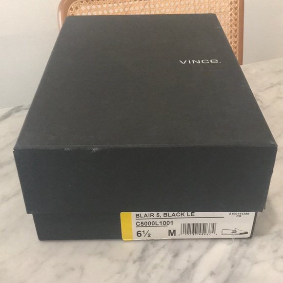 Vince “Blair” Slip-on Leather Sneaker in US 6.5 - Picture 7 of 7